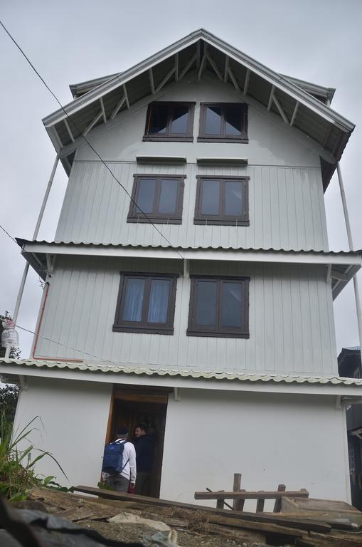 Agape Log Cabin ساغادا المظهر الخارجي الصورة